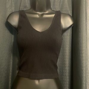 Attu ribbed crop top